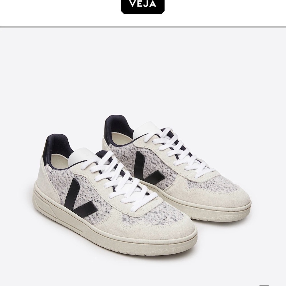 Veja Women’s V10 Snow/Black Flannel & Suede Sneaker